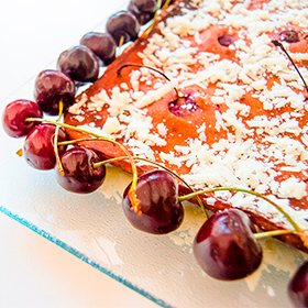 Cheesecake de cerezas con queso manchego semicurado D.O.P. Las Terceras