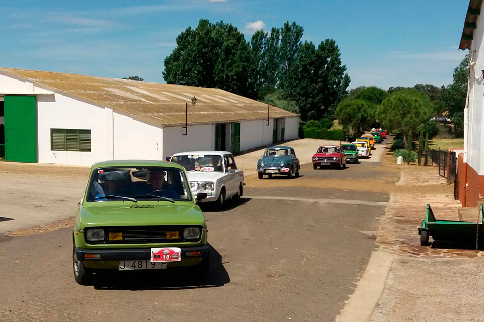 disfrutar de una visita guiada en la Finca Las Terceras