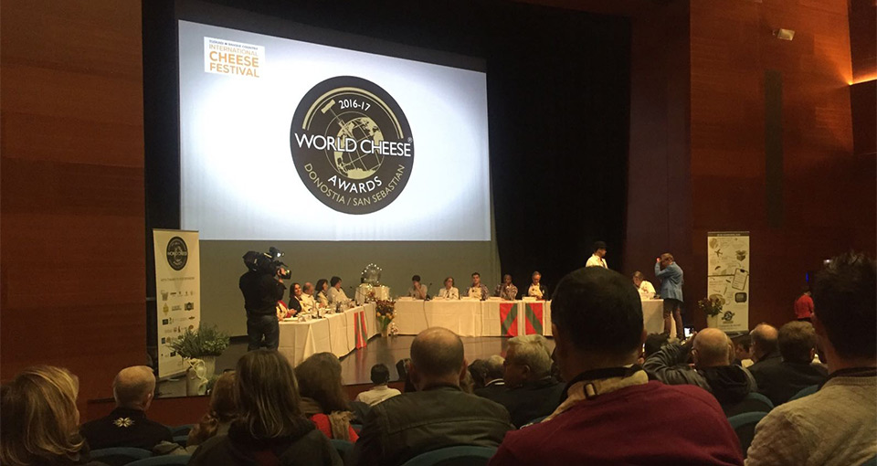 Concurso final en el World Cheese Awards 2016