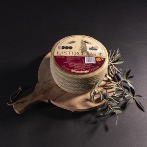 Queso manchego semicurado artesano D.O.P. Las Terceras