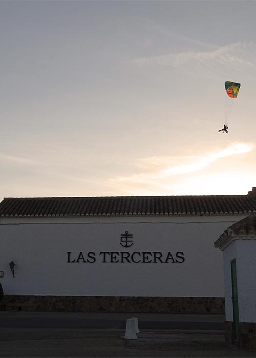 Ciudad Real’s Viento Cero Paramotor Club Visits Finca Las Terceras
