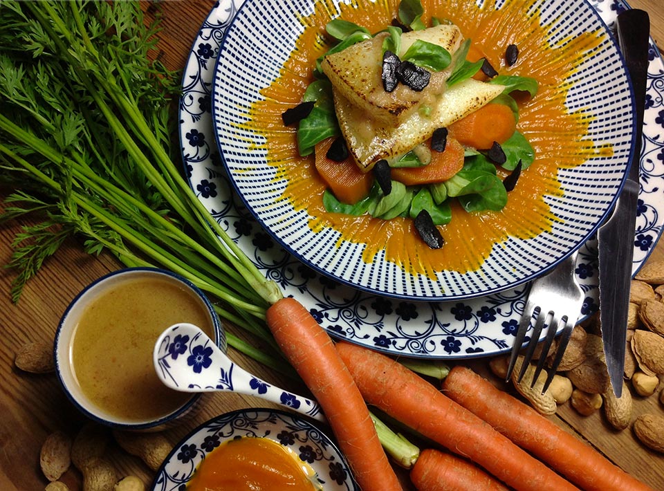 Ensalada templada de queso manchego Las Terceras D.O.P. con dulce de zanahoria