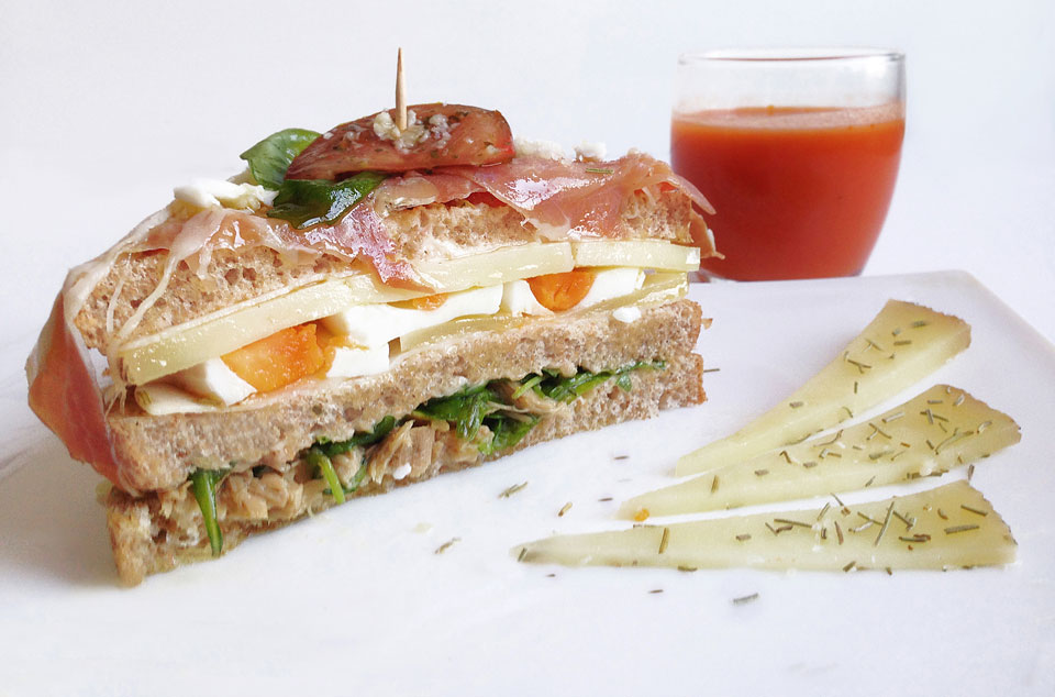 Pastel De Jamon y Queso Manchego Las Terceras D.O.P.