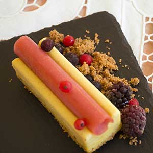 Manchego cheese cake with strawberry jelly