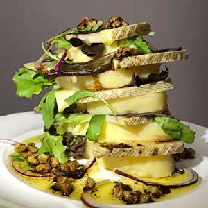 Timbale of potatoes and Las Terceras manchego cheese P.D.O.