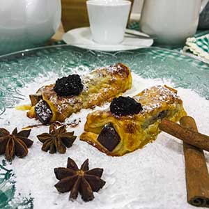 Sweet Cannelloni with Las Terceras Manchego cheese P.D.O. and quince jam