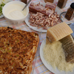 Flammkuchen - Tarte flambée con queso manchego Las Terceras DOP