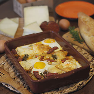 Huevos al Horno con Queso Manchego y Sobrasada