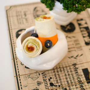 Vegetarian Wraps with Las Terceras Manchego Cheese PDO