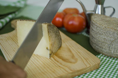 Sanear el queso manchego